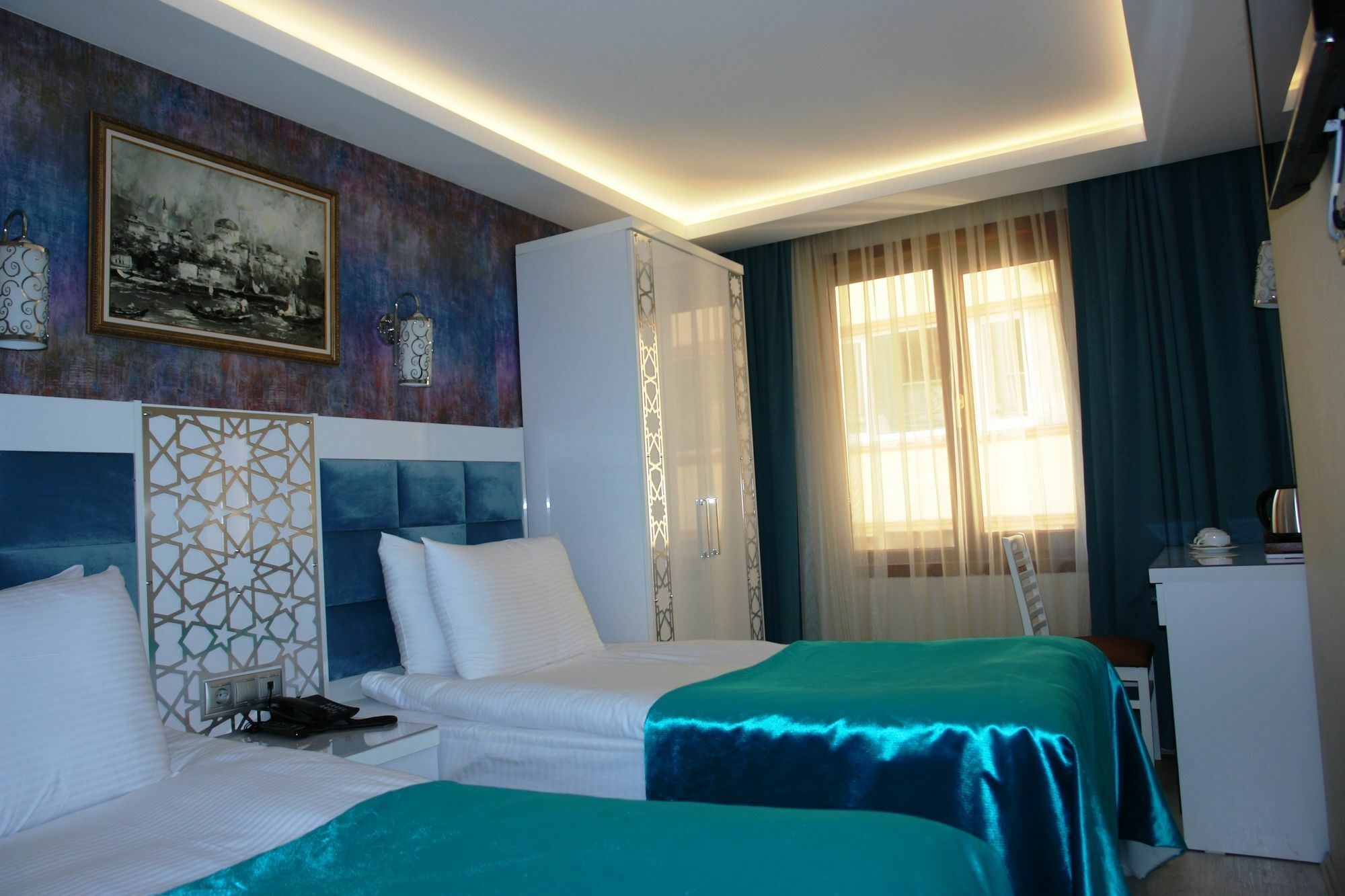 Istanbul River Hotel Exterior photo